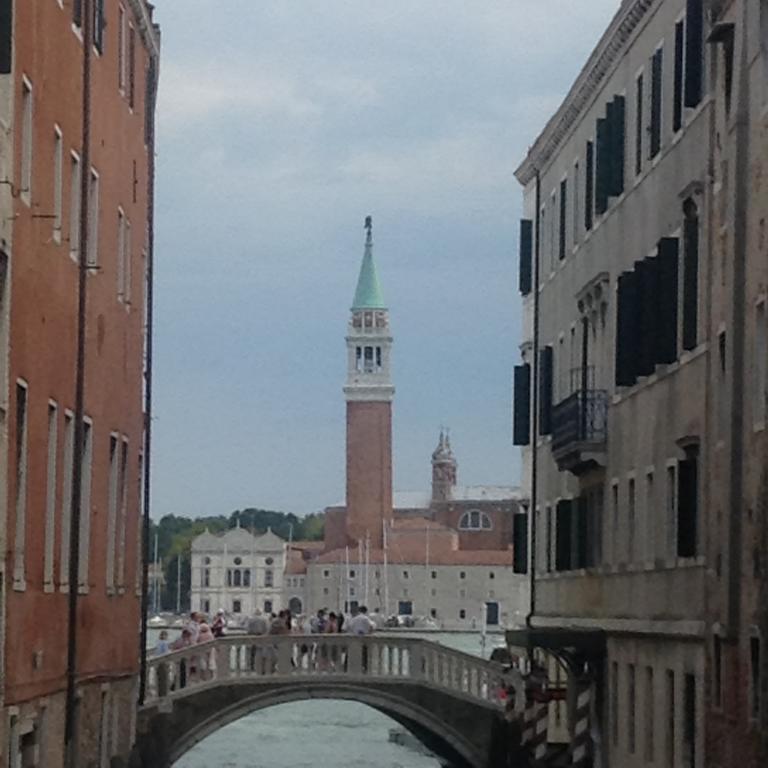 Ca Dei Libri Apartment Venesia Bagian luar foto